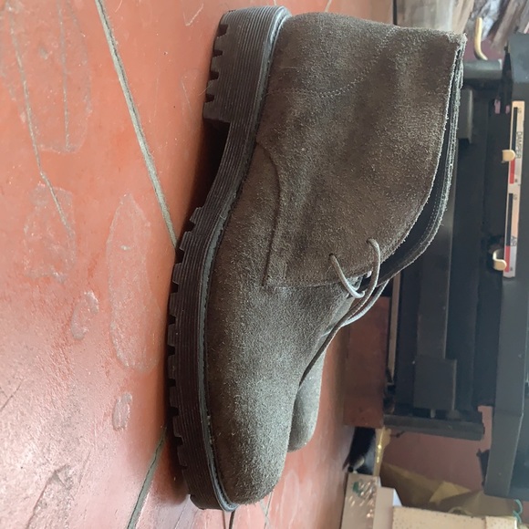 Vince suede dark gray ankle lace desert boot men’s size 10 - Picture 4 of 4